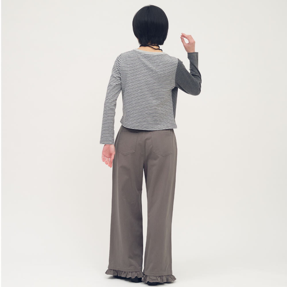 條紋拼接細褶上衣