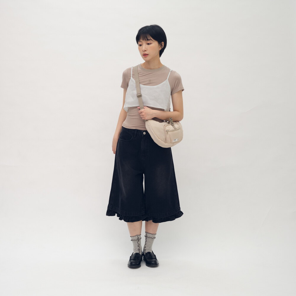 抓褶修身柔彈TEE