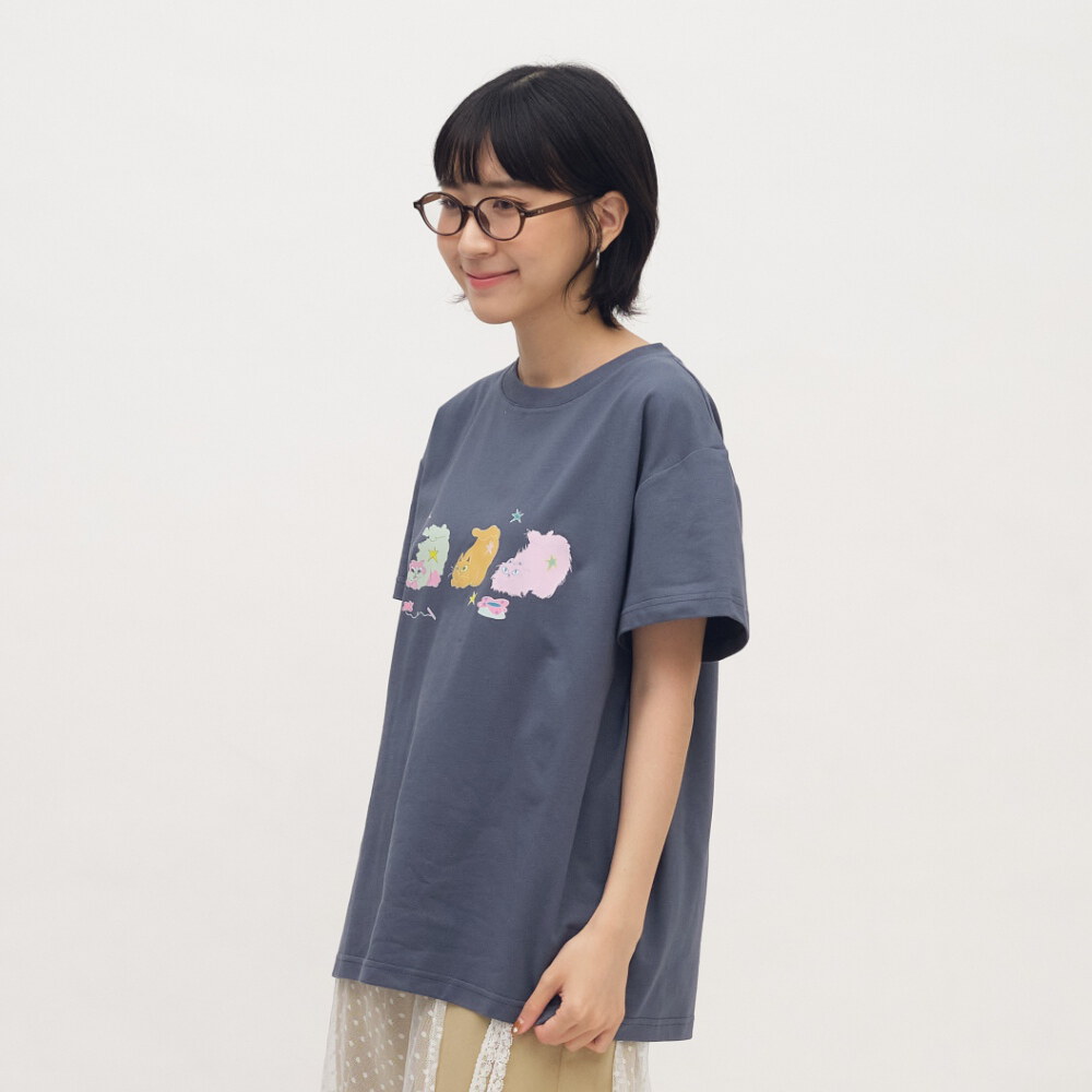 貓貓翹屁股寬鬆TEE