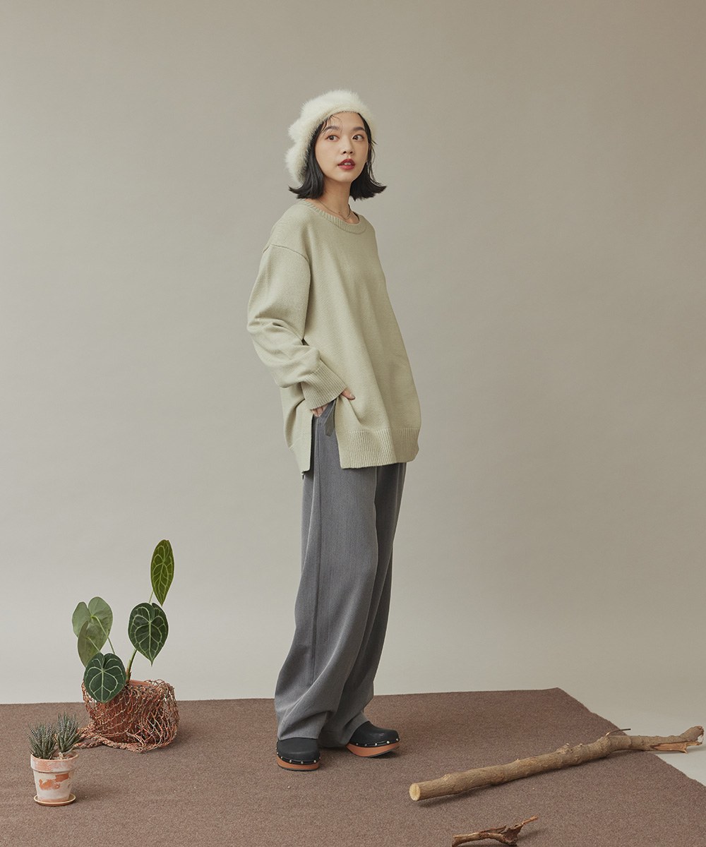 下襬開衩針織上衣