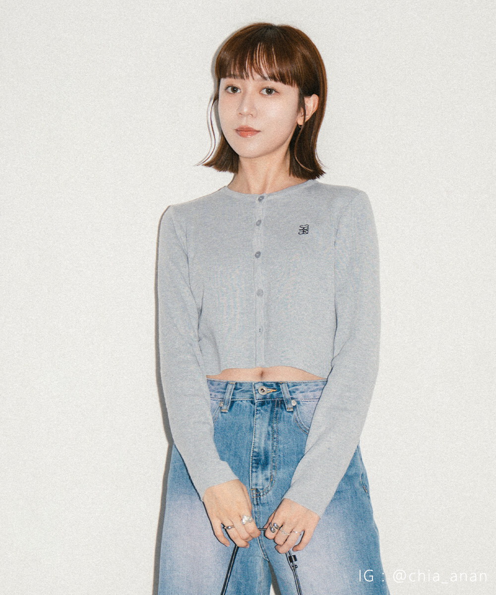 LOGO圓領針織上衣