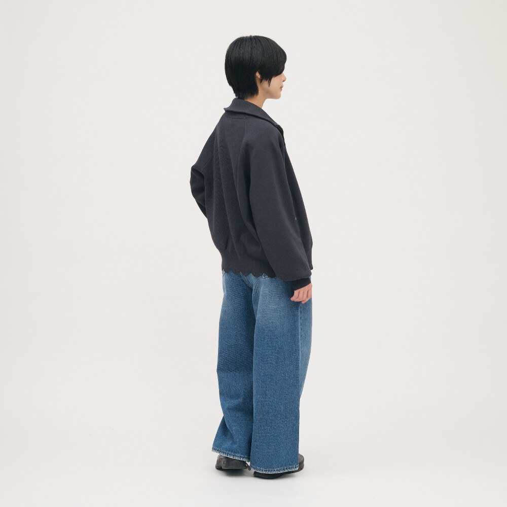 花瓣下擺立領針織外套