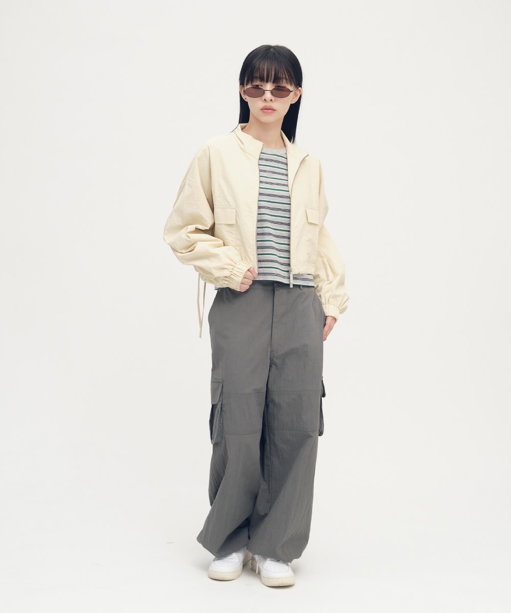 澎袖立領外套