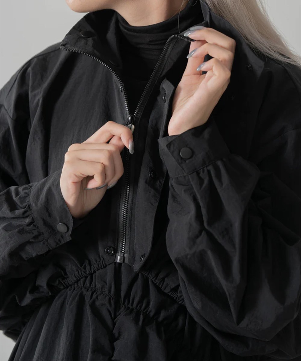短版高領夾克 Sporty Turtleneck Elastic Jacket