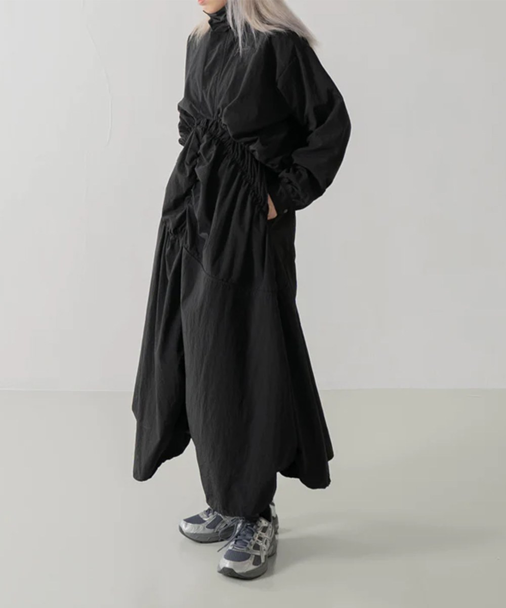短版高領夾克 Sporty Turtleneck Elastic Jacket