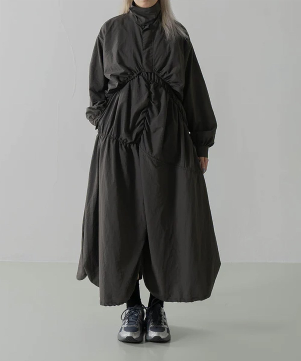 短版高領夾克 Sporty Turtleneck Elastic Jacket