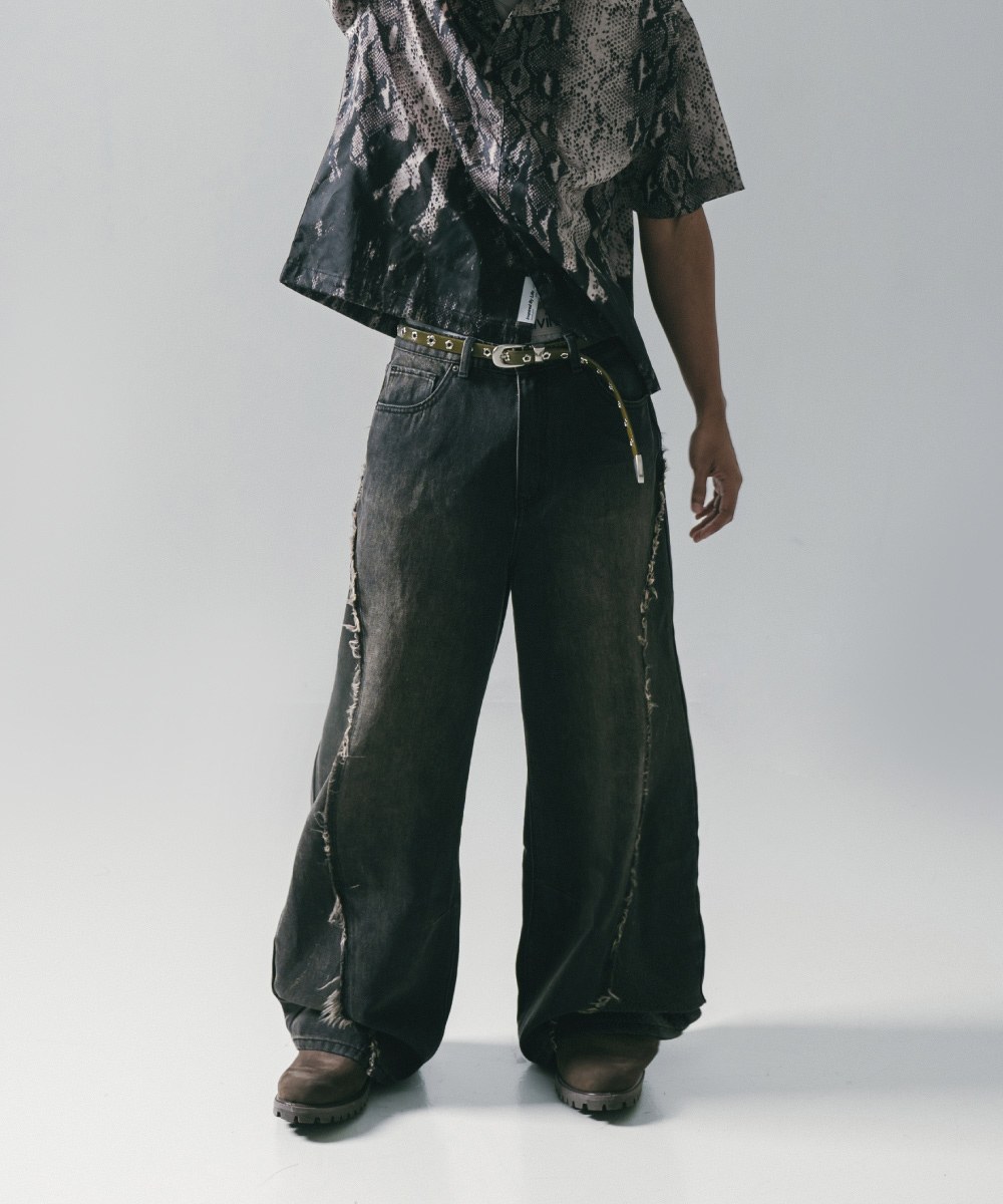 彎刀水洗牛仔長褲 Twist Seam Baggy Denim Jeans