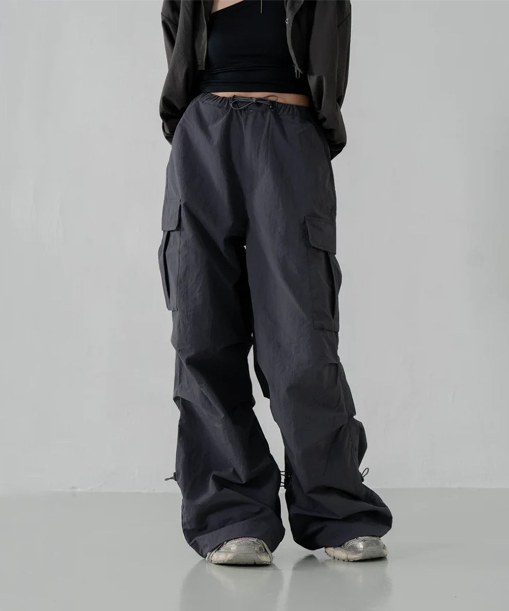 寬版降落傘褲 Wide Cut Parachute Cargo Pants