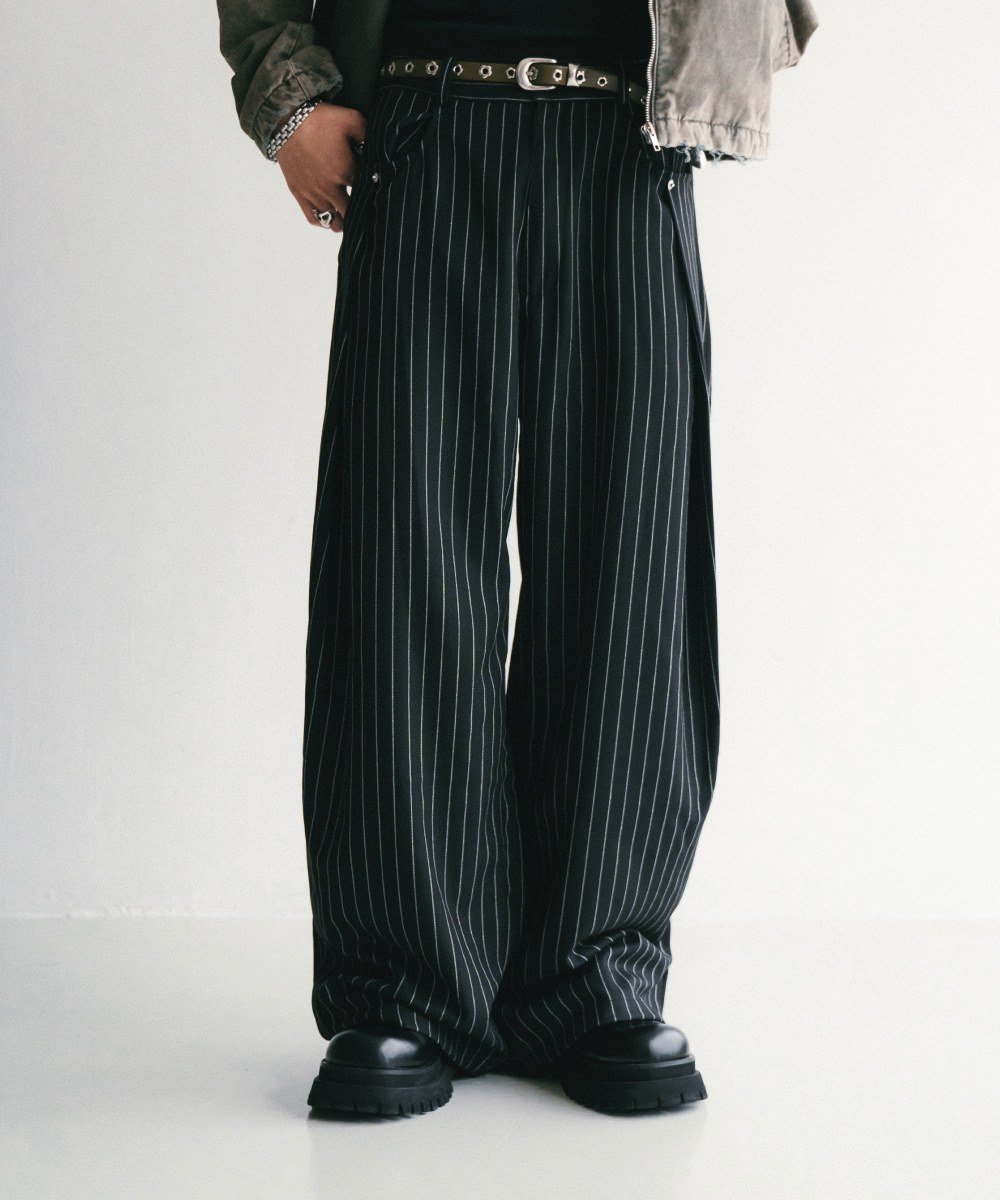 條紋西裝褲 Pleated Wide Leg Stripe Trousers