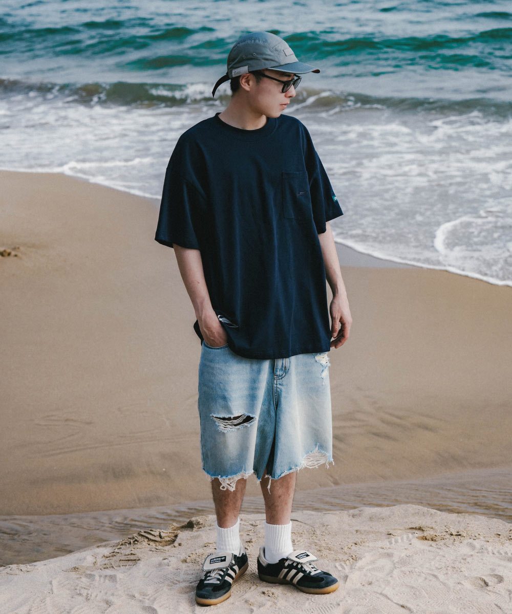 抽鬚牛仔短褲 DESTROYED DENIM SHORTS