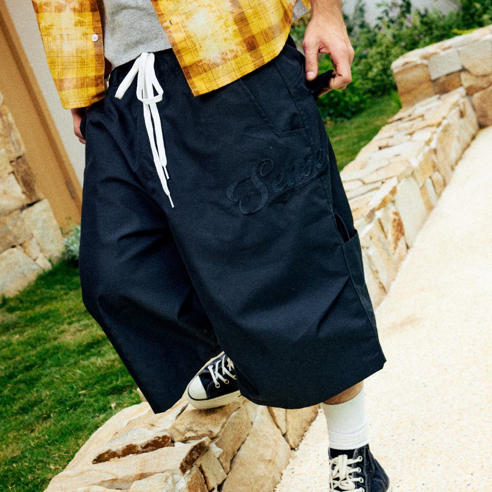 寬版斜紋短褲 Wide Cut Twill Shorts