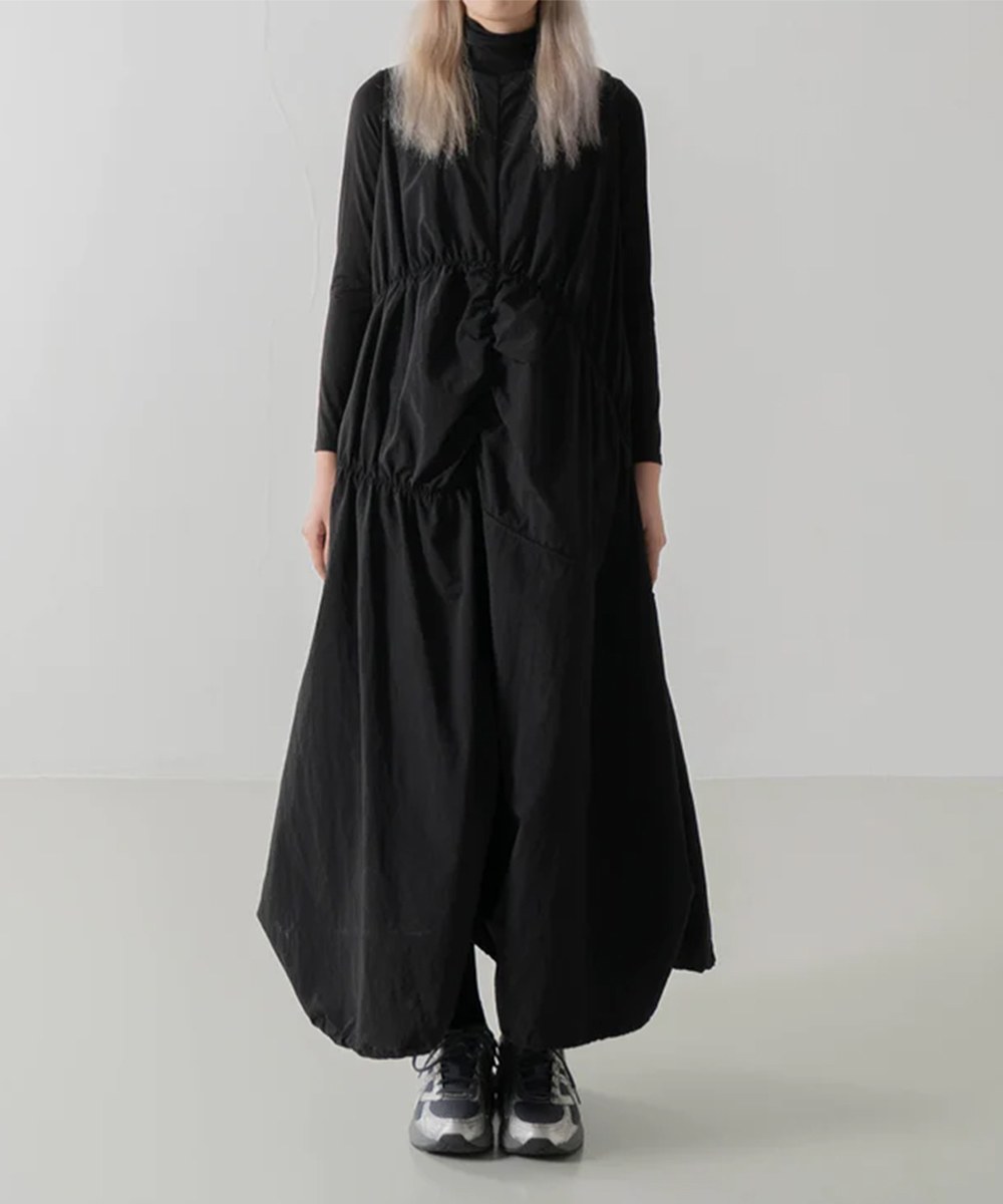 荷葉邊連身裙 Irrgular Elastic Ruffle Dress