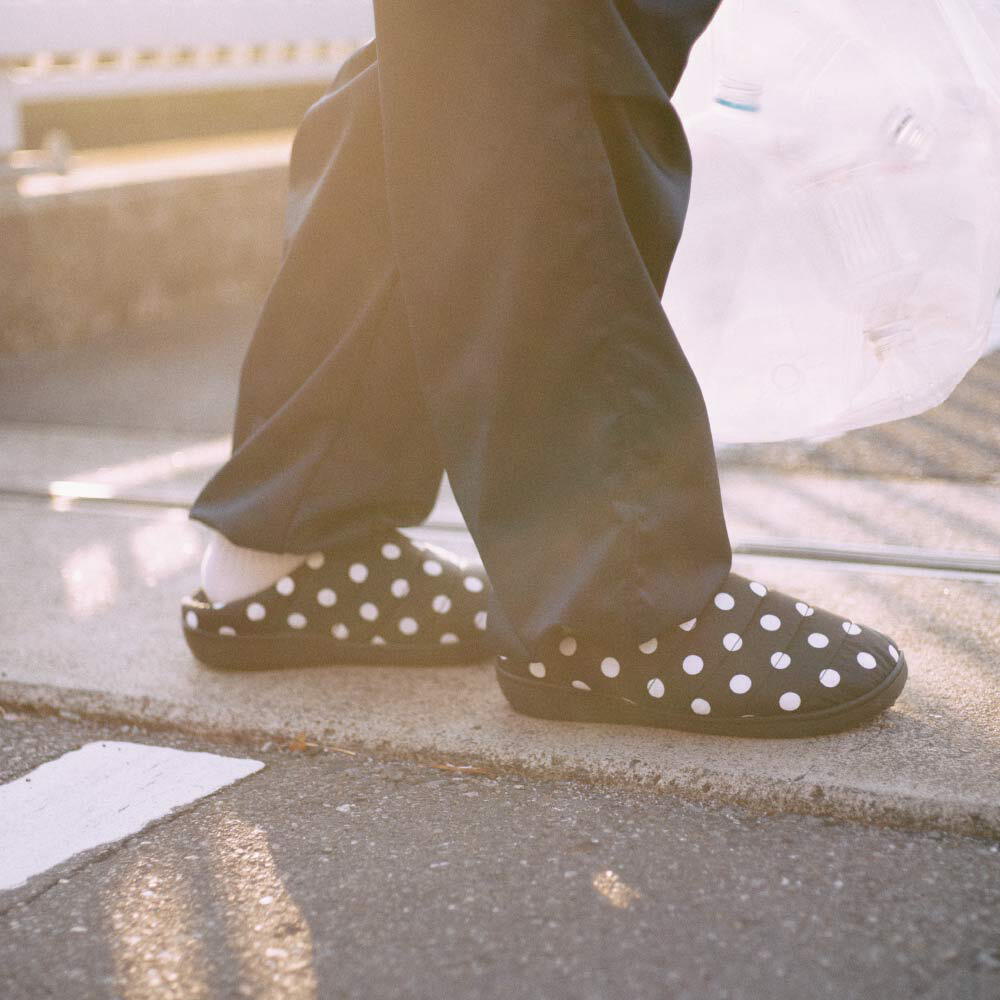 保暖拖鞋 SUBU DOTS