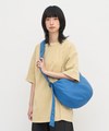 PLN3032-242 寬帶鋪棉中型半月包