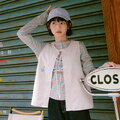 SAA0055-262 小花邊半開襟條紋TEE