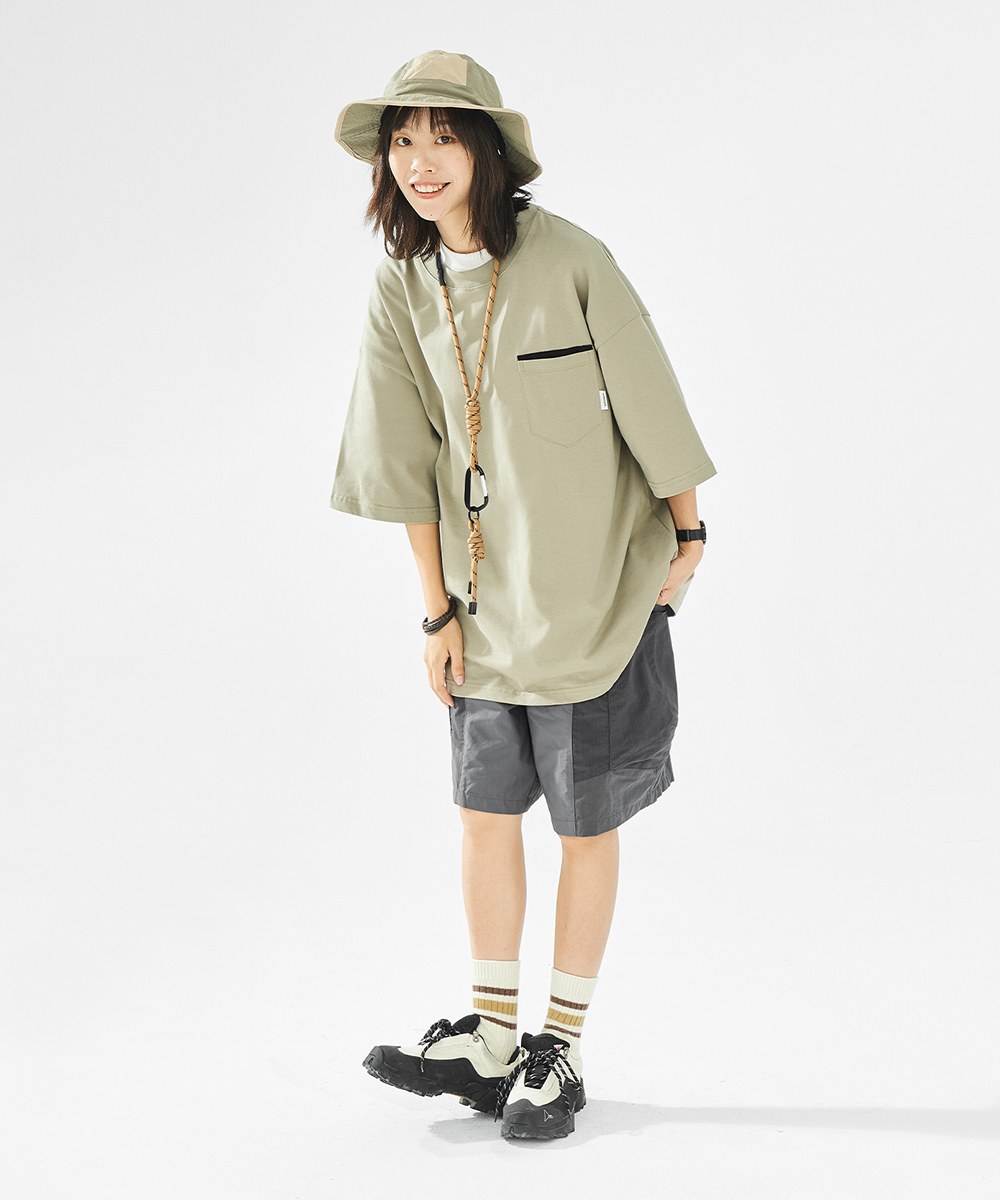 背後印花上衣 Contrast Pocket T-Shirt