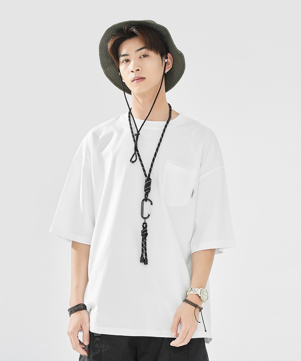 背後印花上衣 Contrast Pocket T-Shirt