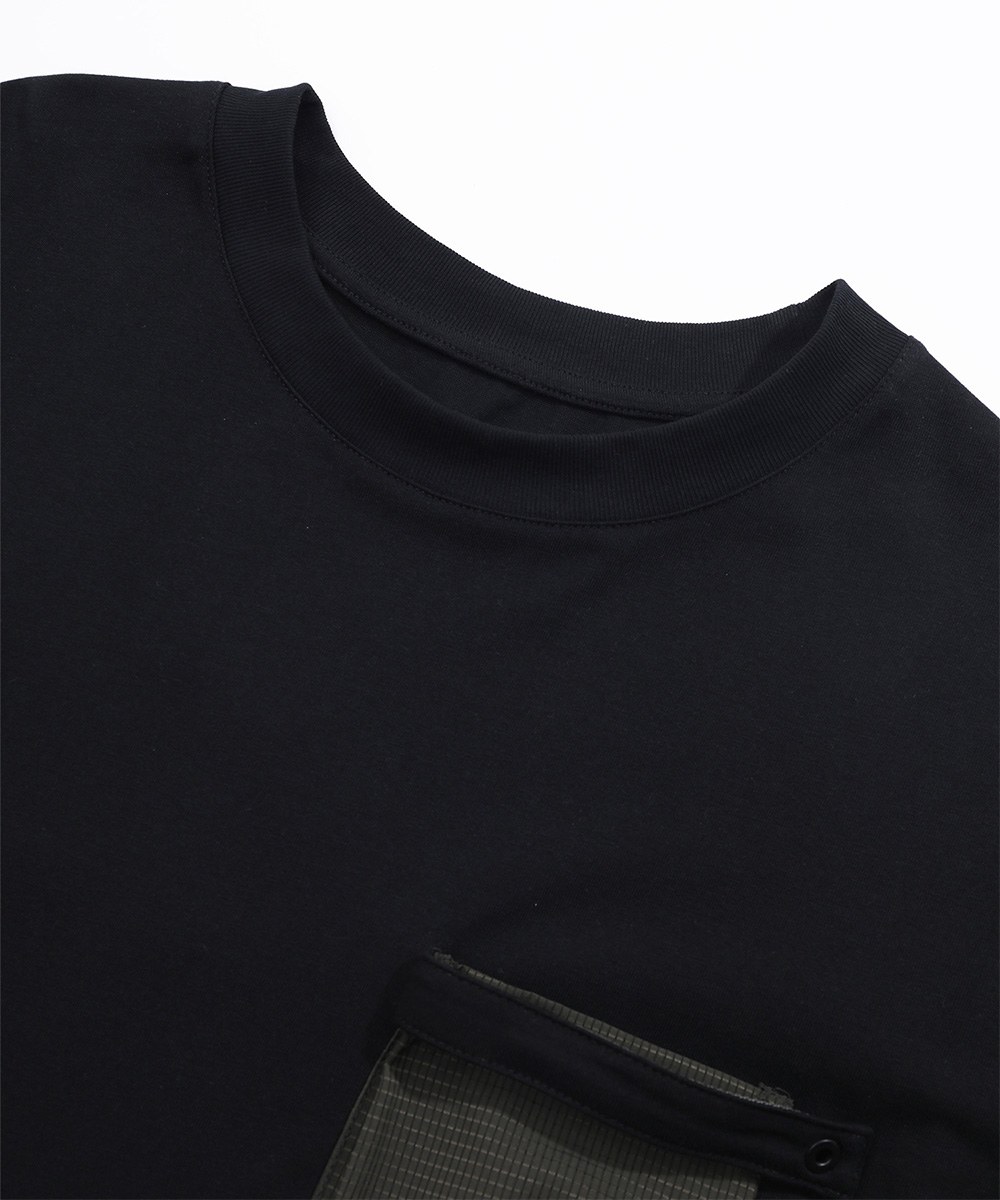 口袋網格布上衣 Checkered Strap Pocket T-Shirt