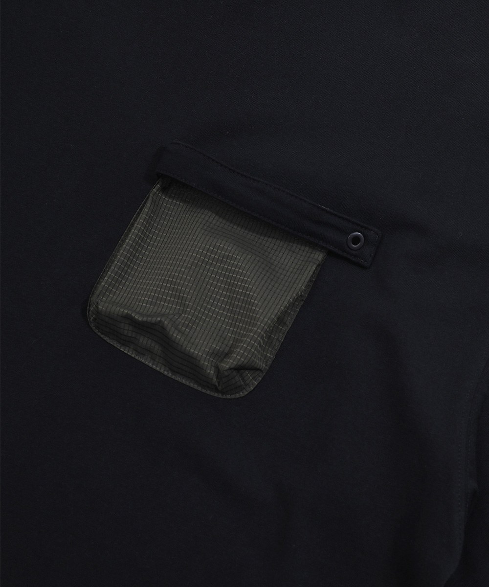 口袋網格布上衣 Checkered Strap Pocket T-Shirt