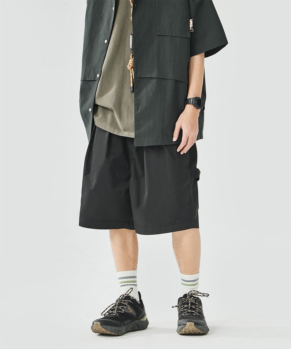 六口袋打褶短褲 Six Pockets Pleated Shorts