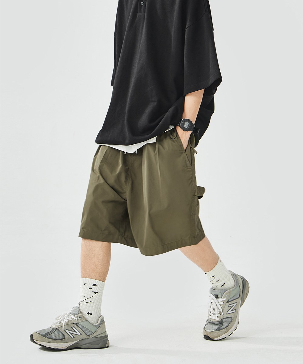 六口袋打褶短褲 Six Pockets Pleated Shorts