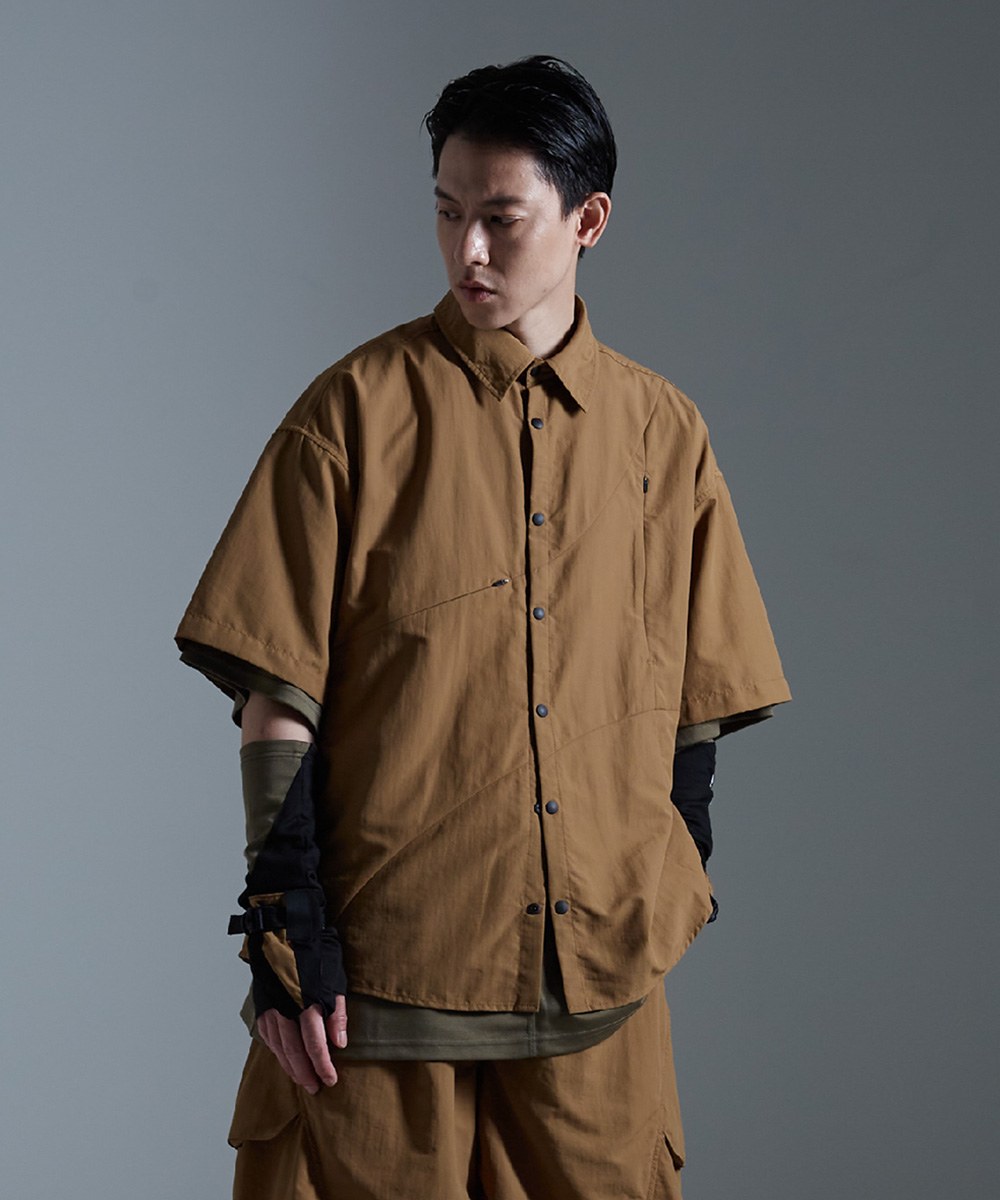 多口袋襯衫 Multi-Pockets Shirt