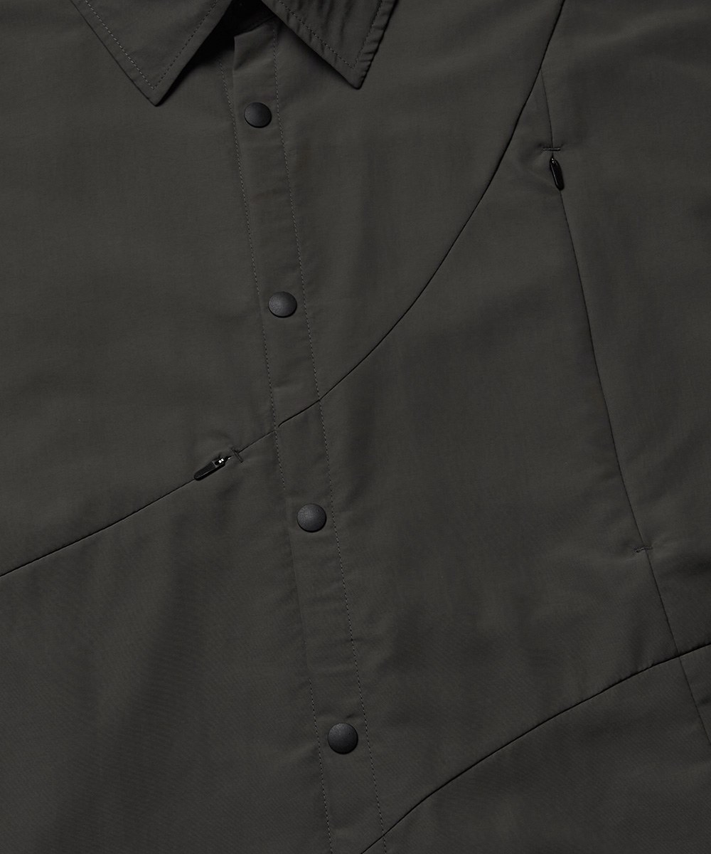 多口袋襯衫 Multi-Pockets Shirt