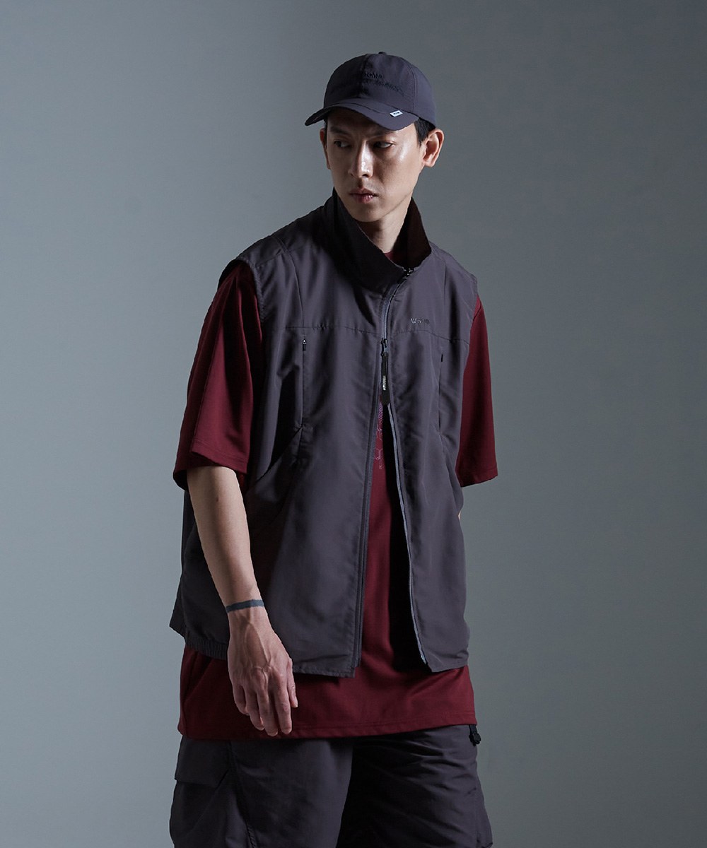 多口袋背心 Multi-Pockets Vest