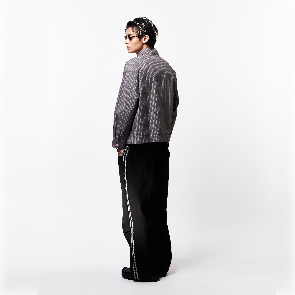 條紋拉鍊外套 STRIPED ZIP JACKET