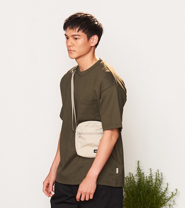 寬版重磅好感TEE