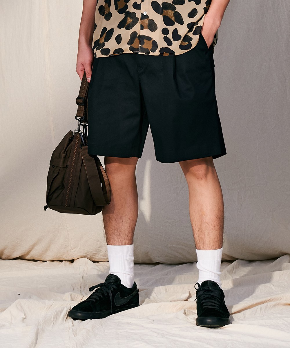 斜紋棉質寬版短褲