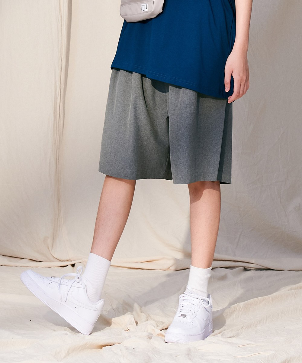 吸濕快乾寬鬆抽繩短褲