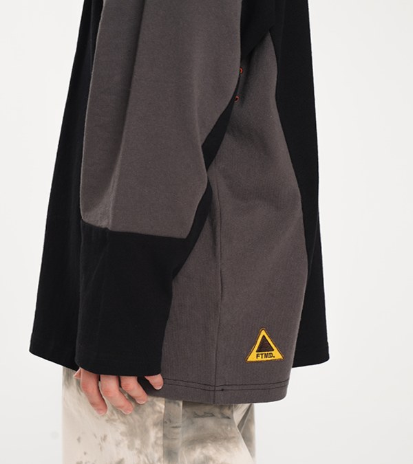 拼接長TEE PANEL L／S TEE
