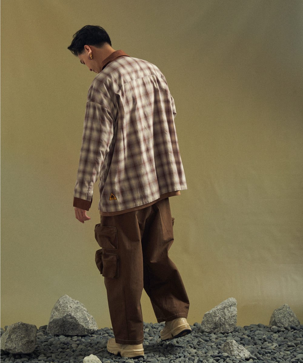 格紋襯衫 Plaid Shirt