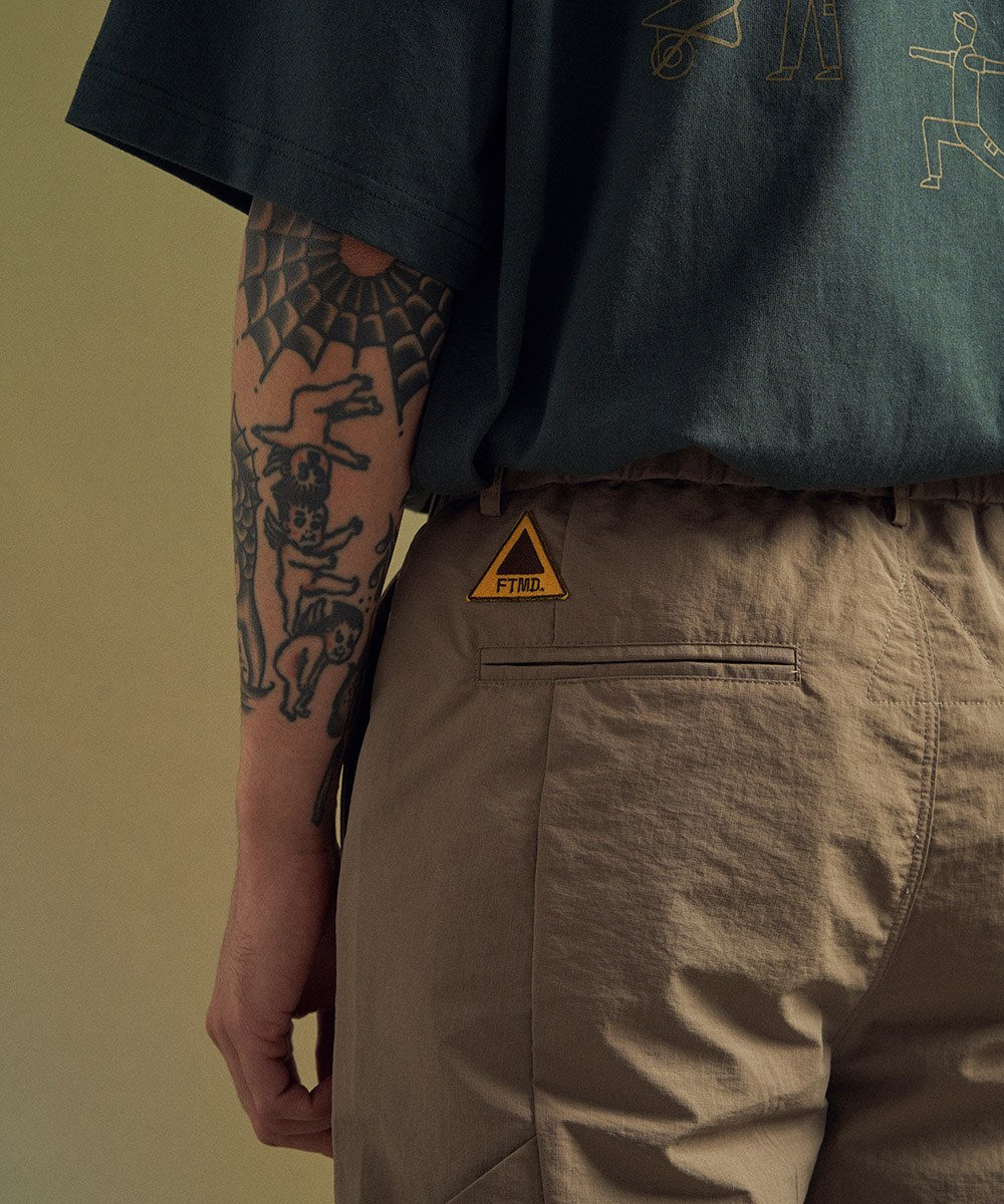 尼龍長褲 Gentle Ruler Pants