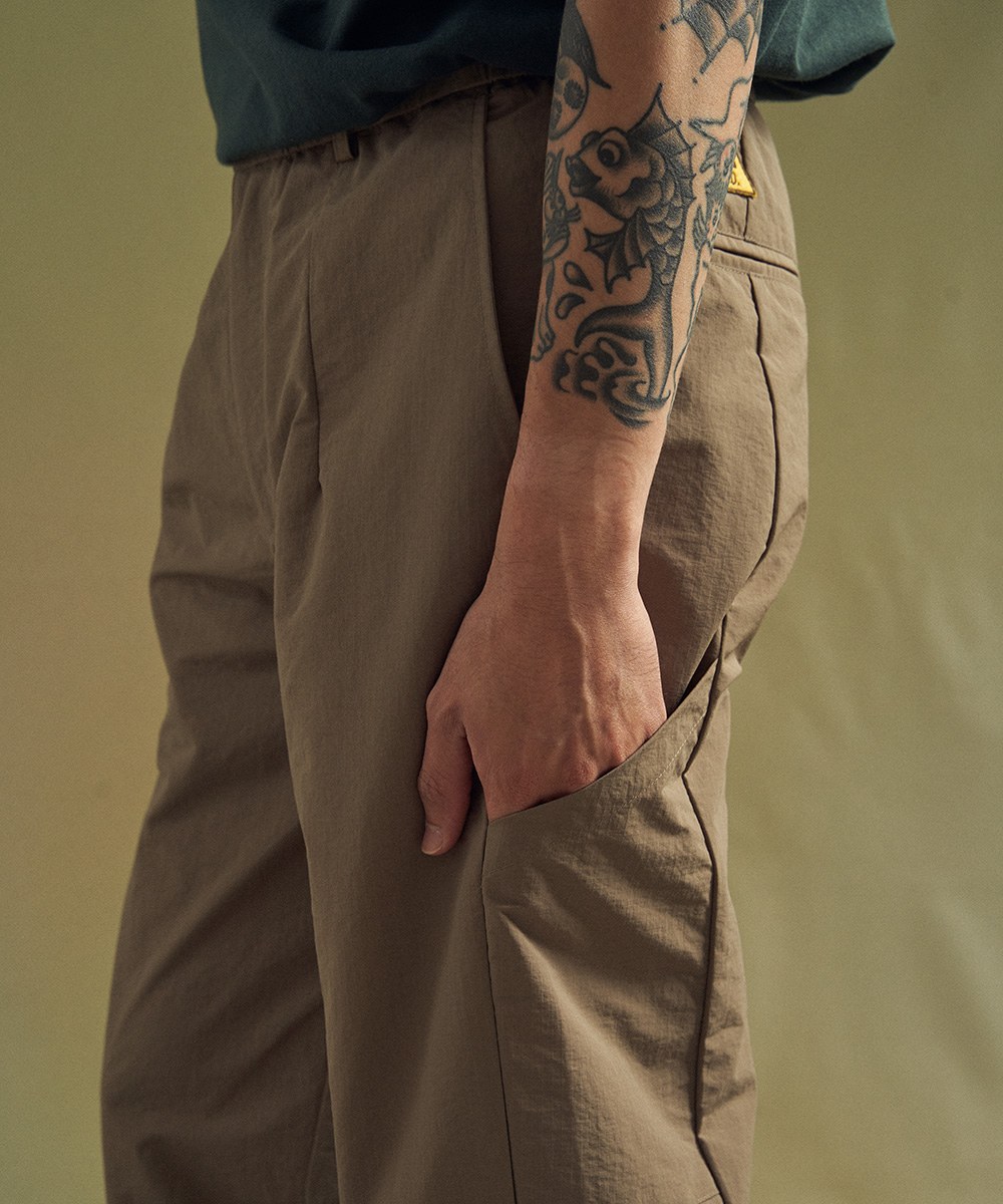 尼龍長褲 Gentle Ruler Pants