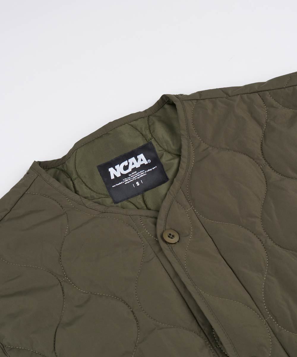 落肩兩穿式連帽大衣