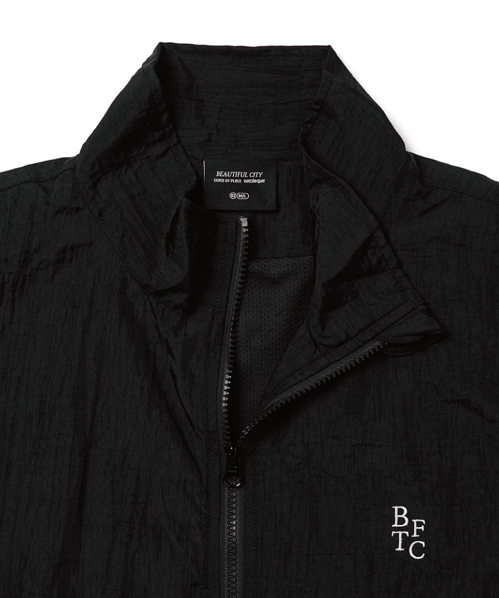 nozzle quiz X SENSE OF PLACE 聯名外套 BTFC Warm Up Jacket