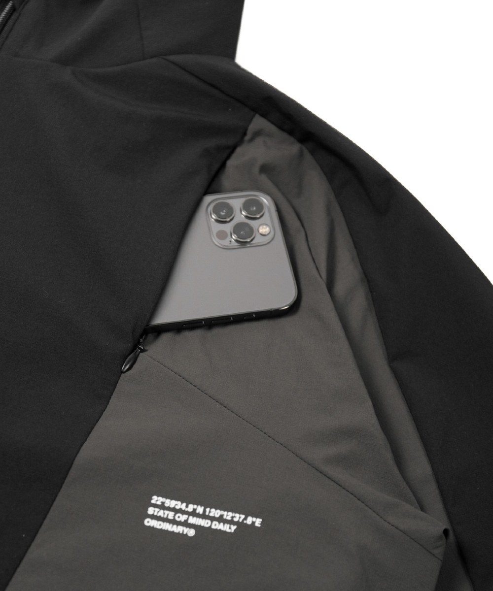 ORDINARY 無接縫拼機能外套